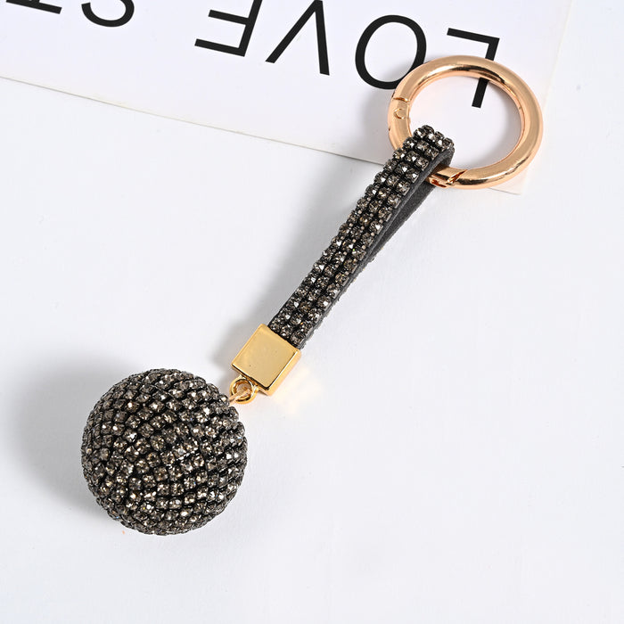 Wholesale claw chain spherical keychain backpack pendant car keychain pendant earphone case pendant