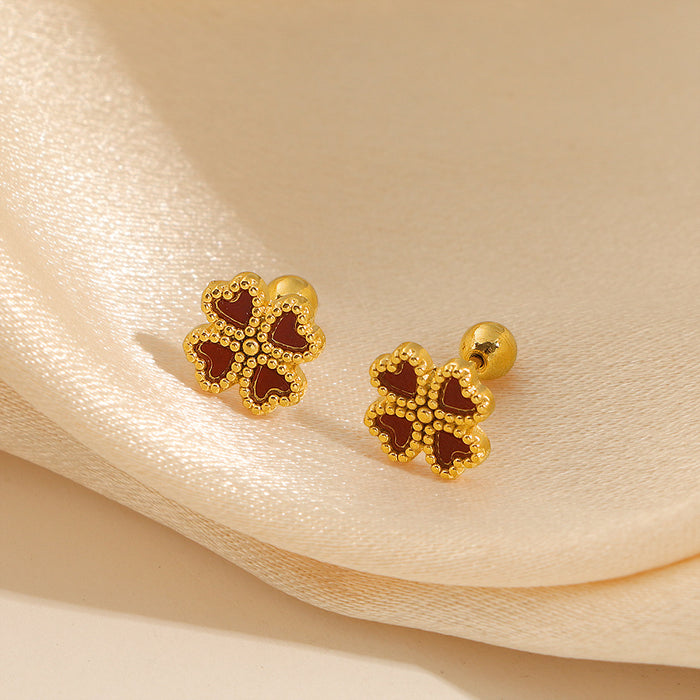 Wholesale  Anti-loss heart-shaped earrings  colorfast   small and exquisite titanium steel earrings