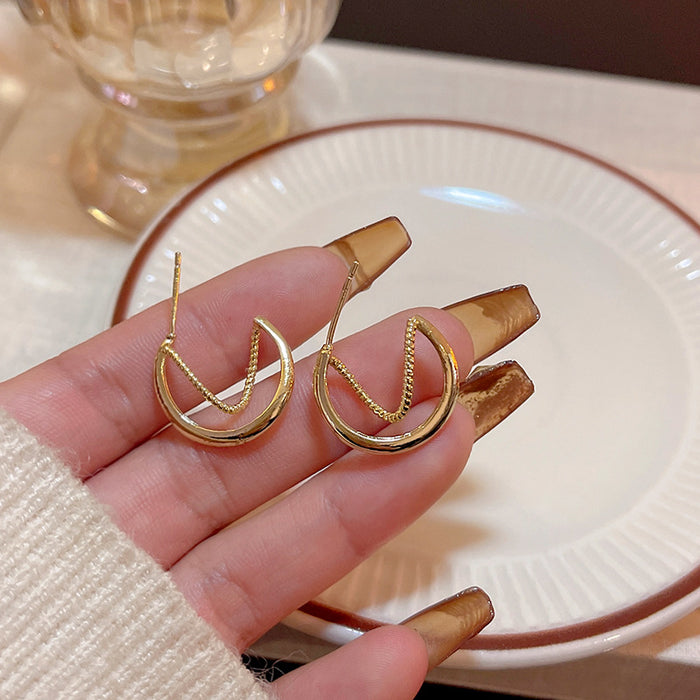 Wholesale  C- shaped Hollow Earrings Women's