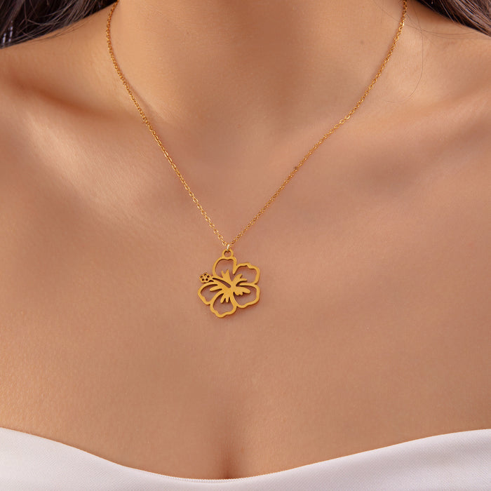 Wholesale New stainless steel necklace, fashionable hollow flower pendant necklace, collarbone chain wholesale