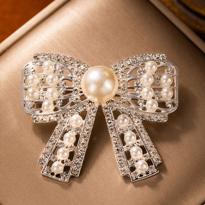 Wholesale Butterfly Diamond Pearl Brooch Collar Elegant Corsage  Heavy Industry Pin