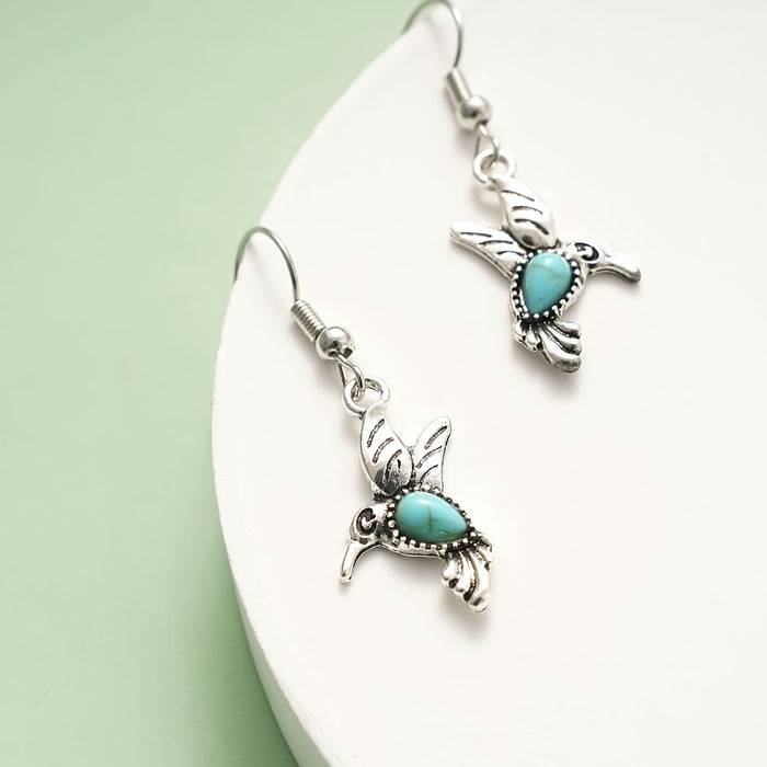 Wholesale New animal earrings, retro and personalized hummingbird earrings, turquoise earrings