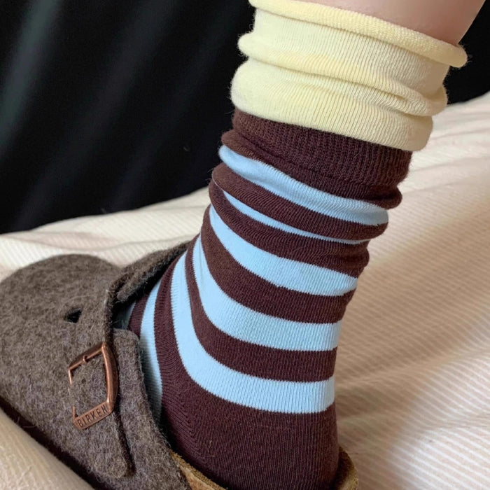 Wholesale Double layered socks with contrasting stripes, rolled edges, stacked socks, sports socks, tube socks