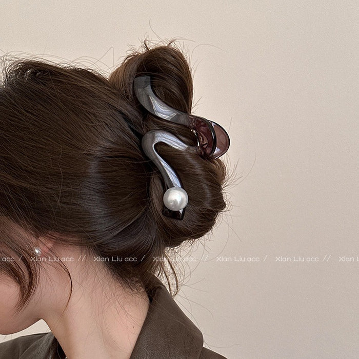 Wholesale Wave pearl large hair clip at the back of the head hair clip, new high-end temperament shark clip hair accessory