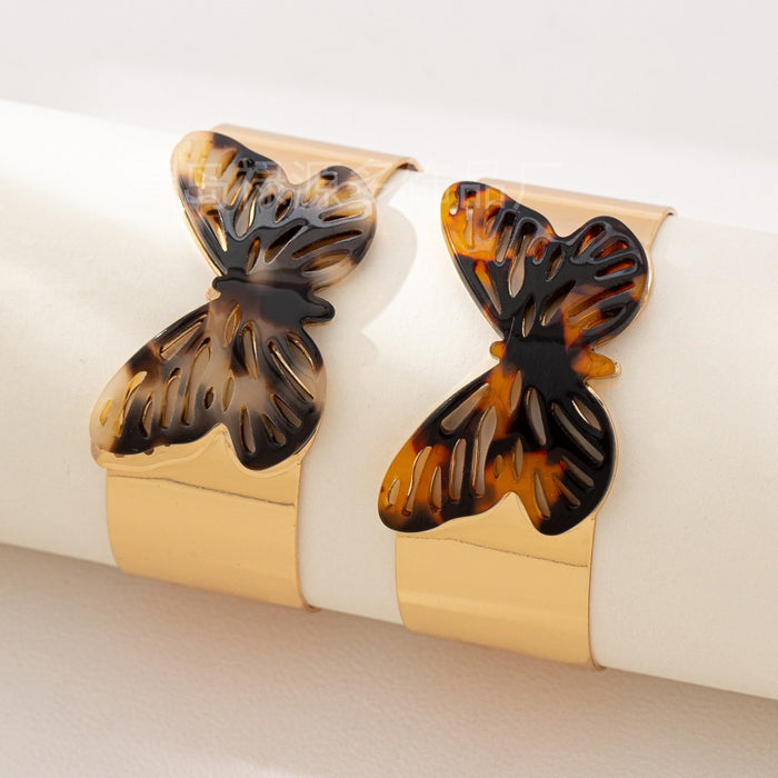 Wholesale Fashionable design metal adjustable hollow butterfly opening bracelet