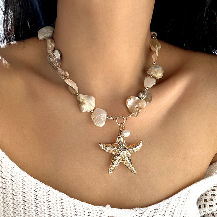 Wholesale Shell Pendant Beaded Chain Necklace Trendy Beach Vacation Jewelry