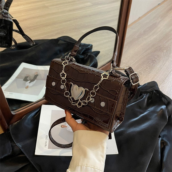 Wholesale New Sweetheart Handbag, niche design, retro shoulder bag, versatile and high-end crossbody bag
