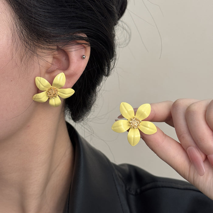 Wholesale Creative Irregular New Fashionable Design Flower Earrings