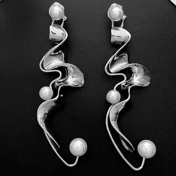 Wholesale Twisted Irregular Geometric Pearl Alloy Earrings JDC-ES-YiMo005