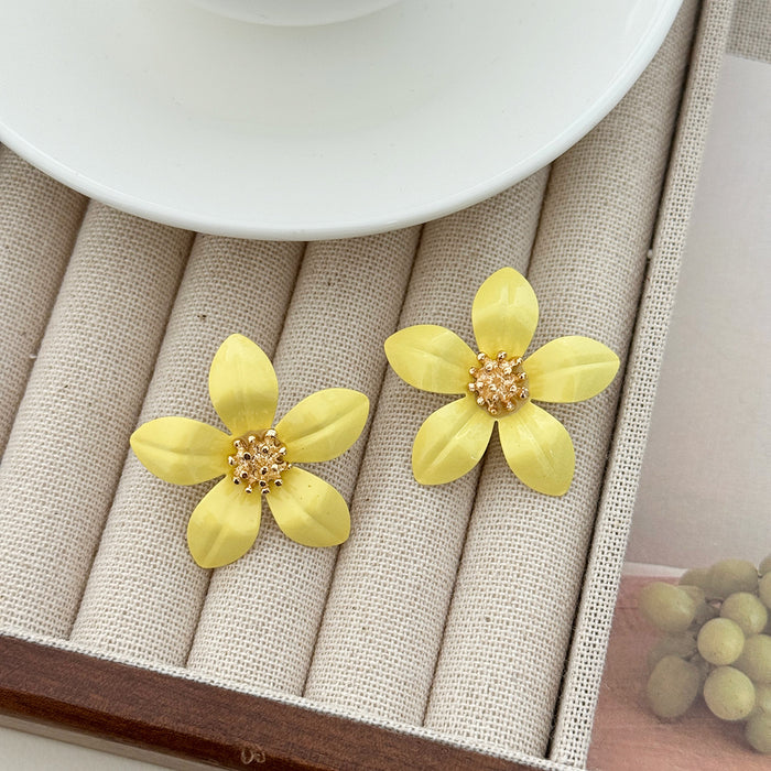 Wholesale Creative Irregular New Fashionable Design Flower Earrings