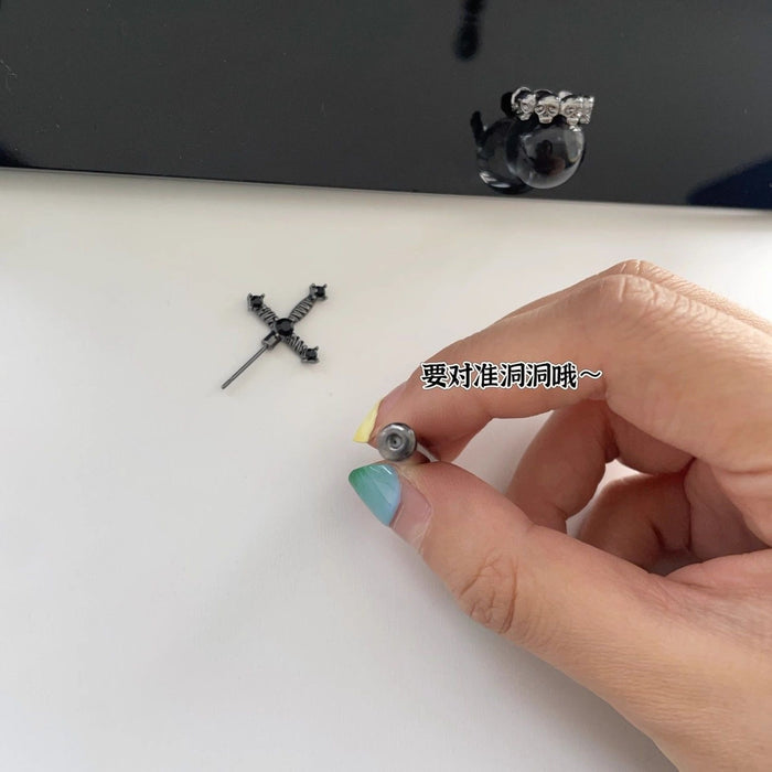 Wholesale  Black Crystal Diamond Sword Earrings Niche Dagger Design Earrings