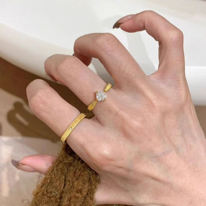 Wholesale Light luxury index finger ring, square diamond ring, versatile layering, temperament, open mouth ring wholesale