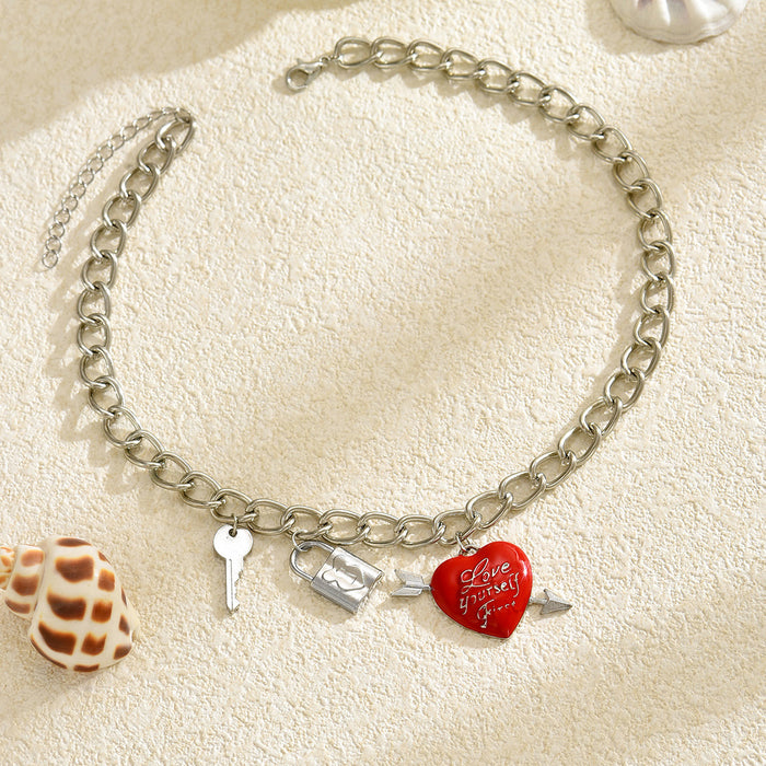 Wholesale Jewelry Punk Love Necklace Key Chain Thick Chain Peach Heart Pendant Clavicle Chain