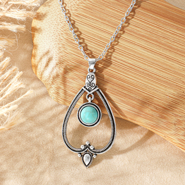 Wholesale Bohemian Love Heart Pendant Necklace Vintage Ethnic Style Fashion Accessory MOQ≥2