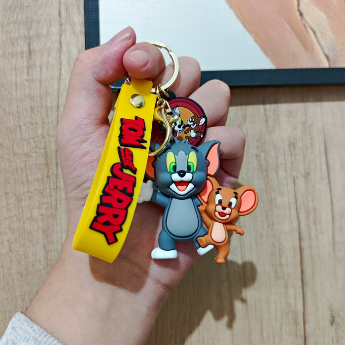 Wholesale Keychain, simple car keychain, creative couple backpack decoration