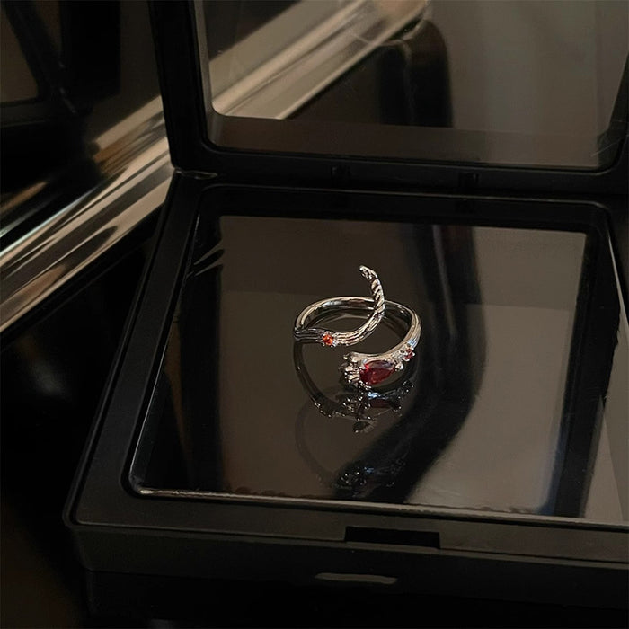 Wholesale High end ring with versatile layering and niche design