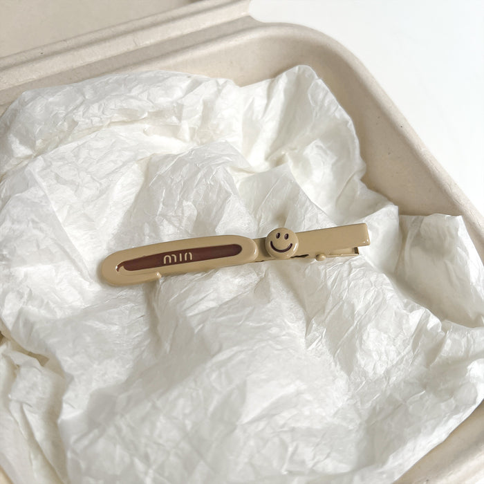 Wholesale Smiling face hair clip, broken hair, forehead bangs, no trace clip, cute hair accessories