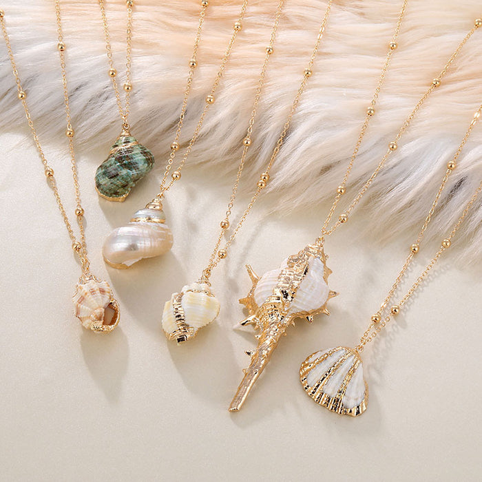 Wholesale Bohemian Beach Style Shell Pendant Necklace Gold Plated Edge Jewelry Accessory MOQ≥2