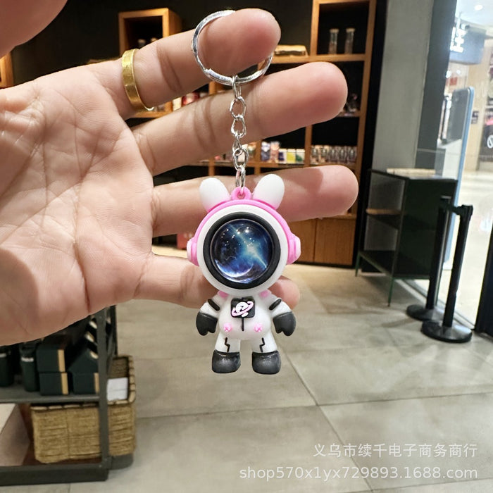Wholesale Cartoon astronaut keychain couple gift bag decoration creative car keychain pendant