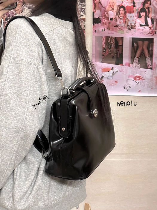 Wholesale High end, niche crossbody bag for class commuting, hand-held backpack