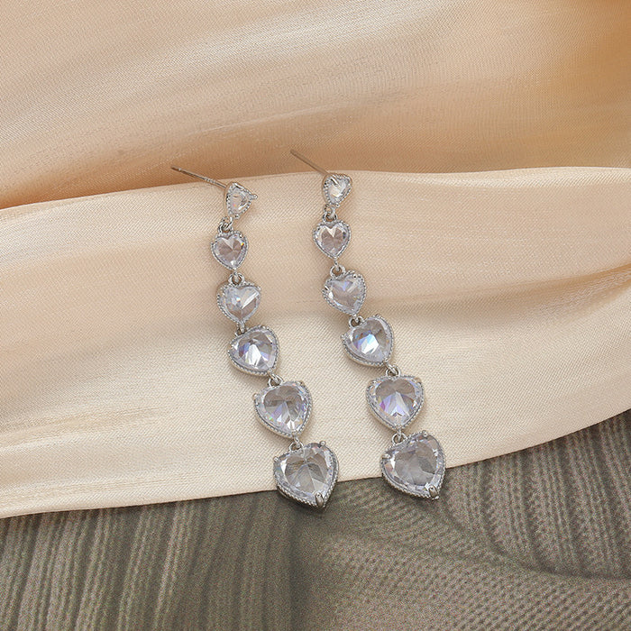 Wholesale Feather tassel earrings, retro fashion earrings, niche high-end, exaggerated earrings