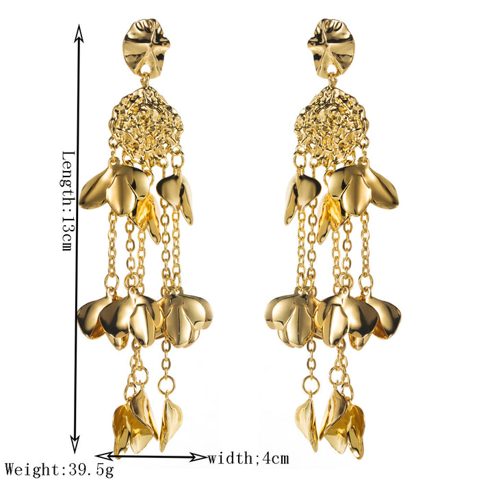Wholesale Alloy Gold Petal Long Tassel Earrings Trendy Fashion Accessory