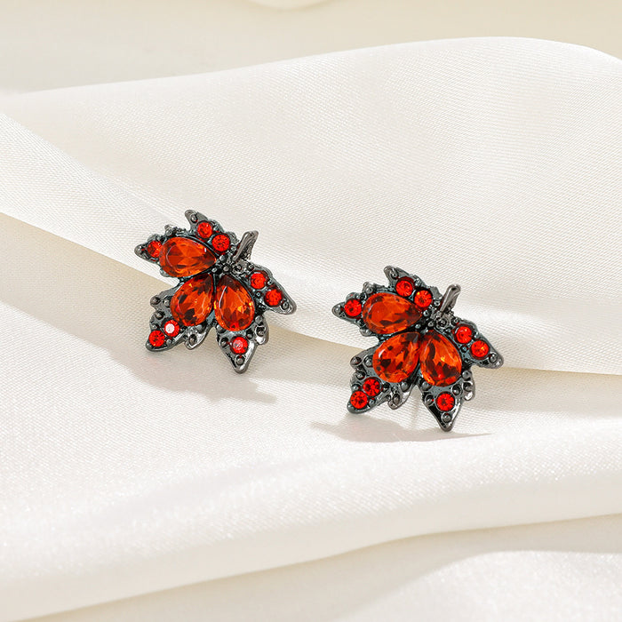 Wholesale Retro niche full diamond maple leaf earrings, elegant and luxurious earrings, earrings and accessories
