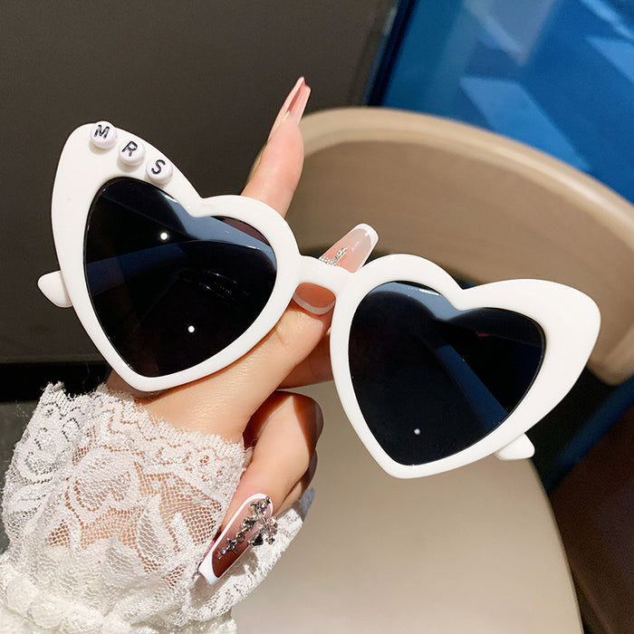 Wholesale Amazon Letter Peach Heart Sunglasses Sunglasses Glasses