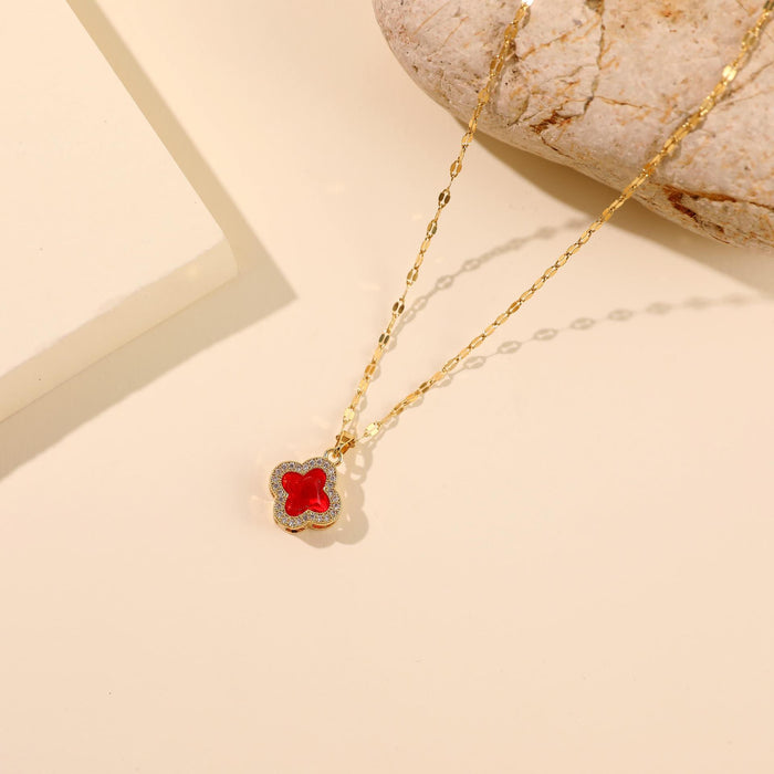 Wholesale Necklace Fashion Water Diamond Four Leaf Petal Titanium Steel Lock Chain Pendant Accessories