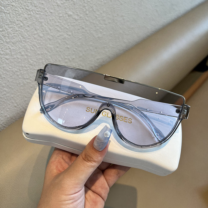 Wholesale Fashionable large frame integrated lens sunglasses, sunglasses trend