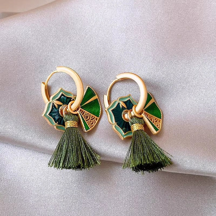 Wholesale Earrings, niche high-end design, a multi wearing painted earring