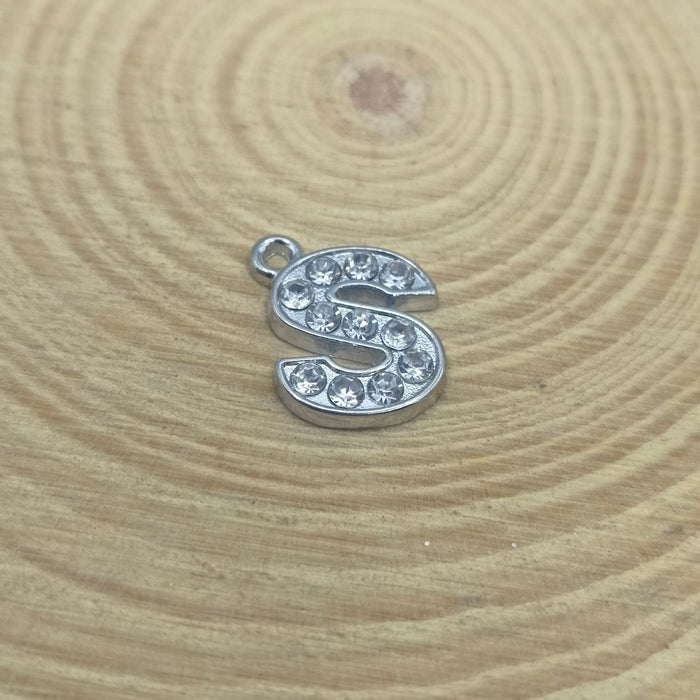 Wholesale Diamond letter pendant personality clavicle chain clothing luggage alloy jewelry accessories