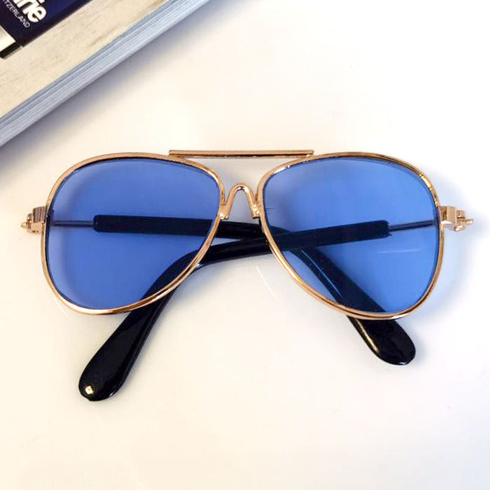 Wholesale Fashionable and trendy dog sunglasses, mini personalized pet glasses, small teddy dog plush toy cat sunglasses