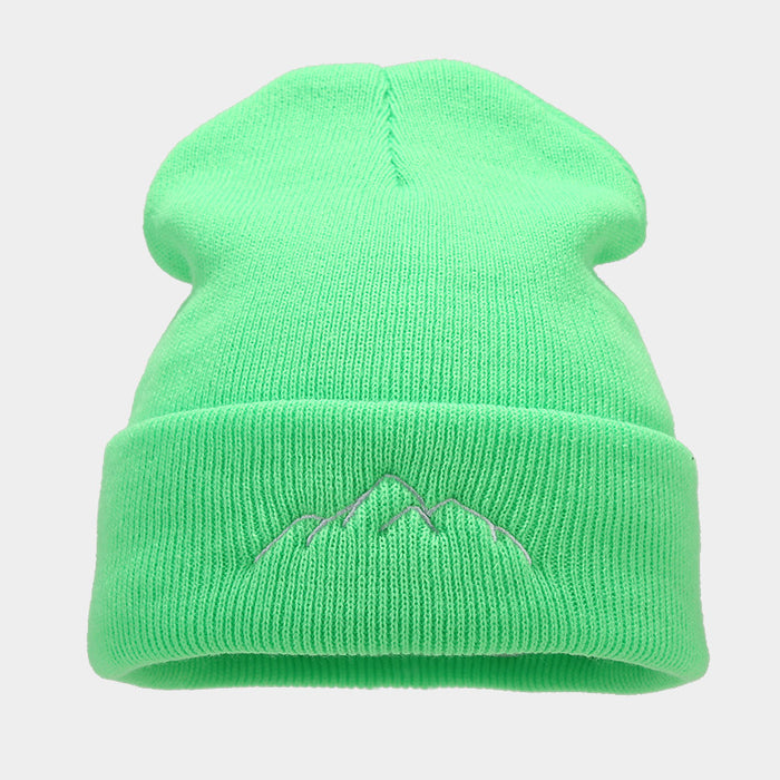 Wholesale Mountain Embroidery Acrylic Warm Knitted Hat JDC-FH-LvYi051