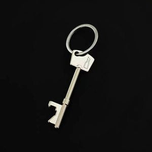 Wholesale Metal Keychain Black and White Dice Waist Accessories Key Pendant