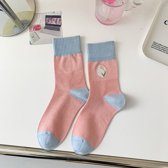 Wholesale Cotton socks cartoon small flower tube socks pile socks