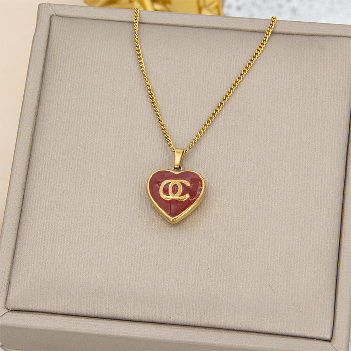 Wholesale Light luxury niche letter peach heart design, versatile and simple collarbone chain accessory