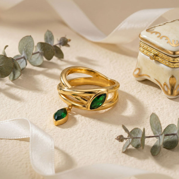 Wholesale Light Luxury Diamond-Embellished Twining Vine Ring