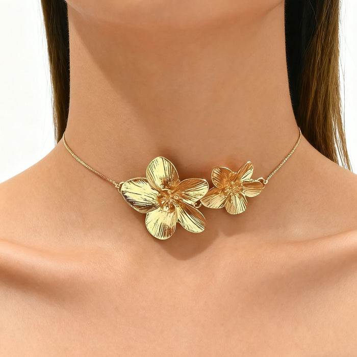 Wholesale Gold Flower Calla Lily Collar Necklace Zinc Alloy Fashion Accessory