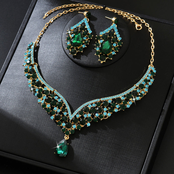 Wholesale Vintage jewelry exaggerated necklace earrings large set luxury