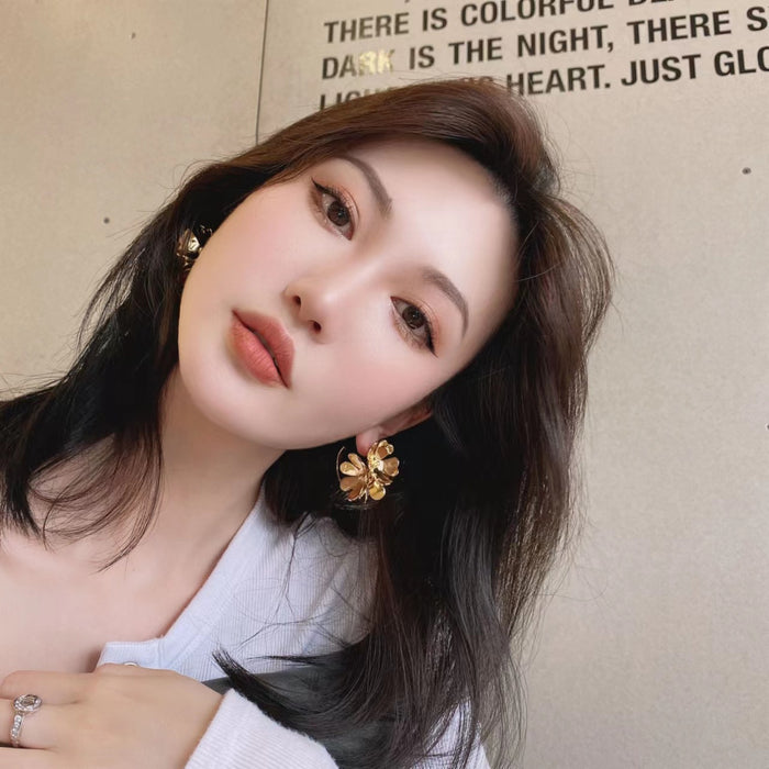 Wholesale 24K brass flower earrings with 925 sterling silver needles