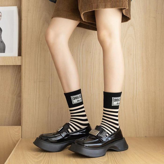 Wholesale Socks, women's mid tube socks, striped fashion, versatile, breathable long tube socks