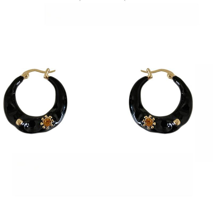 Wholesale Retro irregular circle earrings, fashionable, light luxury earrings, niche, high-end feel