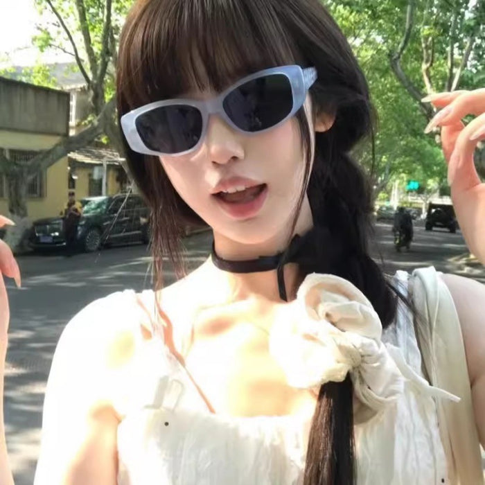 Wholesale Sunshade sunglasses, high-end UV resistant retro cat eye sunglasses