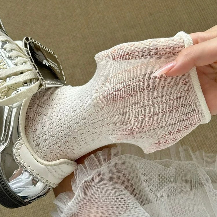 Wholesale Thin socks with hollowed out boneless stacking, simple and breathable, rolled edges for daily wear