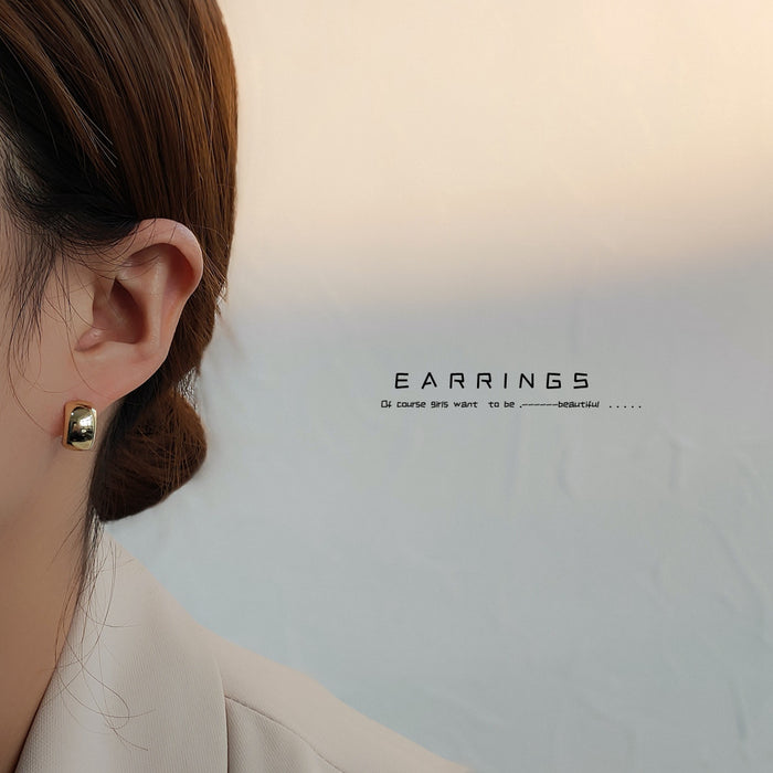 Wholesale Silver needle gold-plated earrings