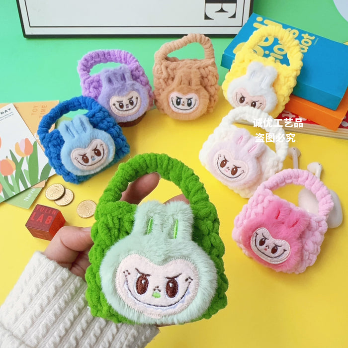 Wholesale New plush coin purse, hand knitted data cable storage bag, protective cover wholesale