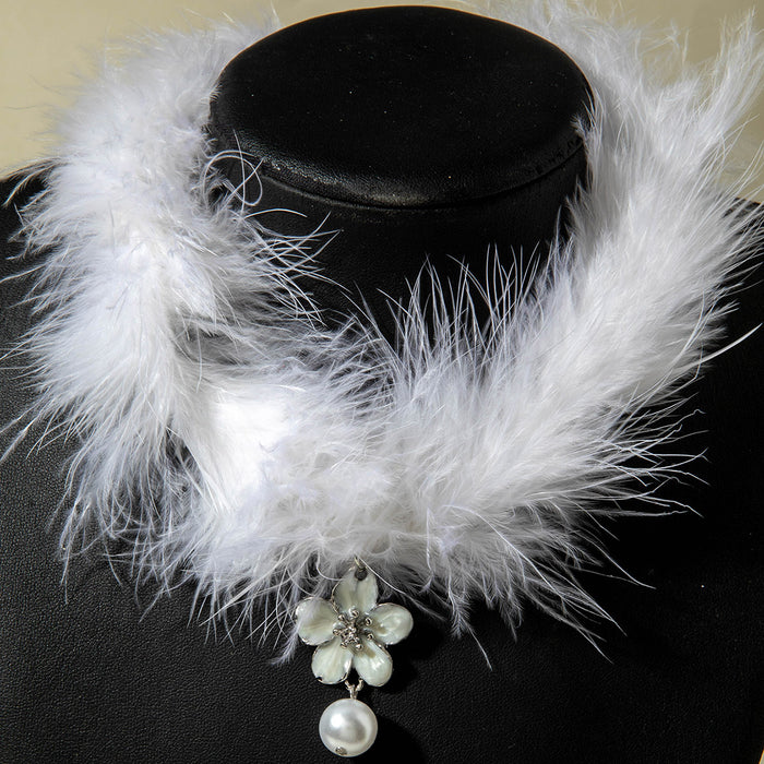 Wholesale Sweet Christmas Pearl Pendant Plush Necklace Stylish Fashion Jewelry MOQ≥2