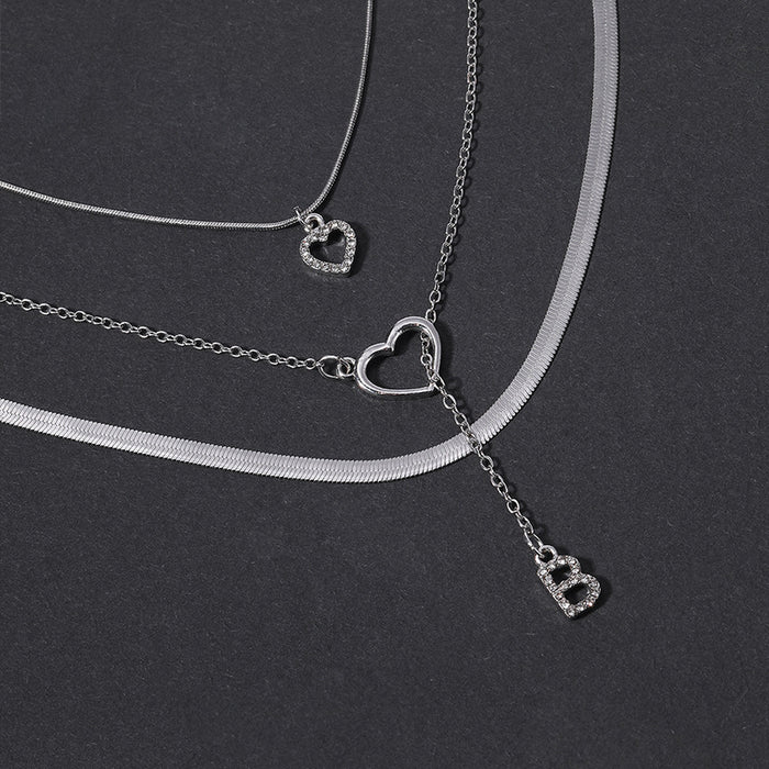 Wholesale New jewelry niche diamond studded letter pendant silver heart three-layer necklace set for women