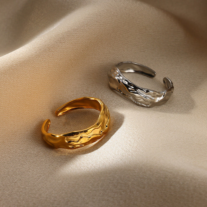 Wholesale Fashionable and personalized design, snake shaped irregular curve, geometric arc, non fading opening ring